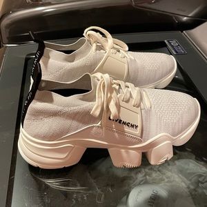 Givenchy Jaw Low Sock sneakers in white size 38 women’s